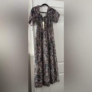 New with tags Love Stitch Dress (size M)